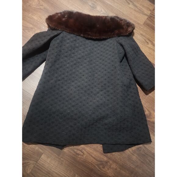 Vintage French Black Wool Coat w/ Genuine Fur Collar Women’s L Made in France - Picture 8 of 10